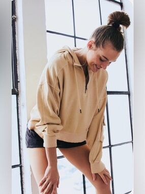 NWT! Free People Movement Intercept 1/2  Zip Hoodie